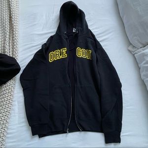 Oregon zip up